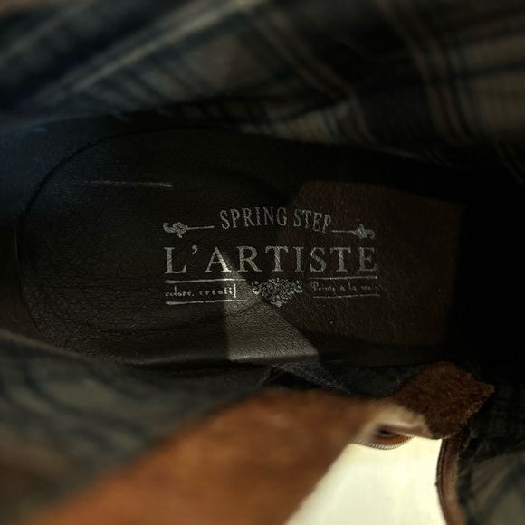 L’ARTISTE Sz 40 Belgarde Booties Embossed Suede and Smooth Leather Stacked Heel - Picture 12 of 12